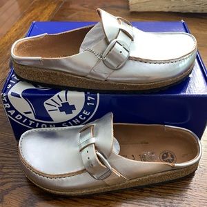 Birkenstock Buckley silver narrow asst go